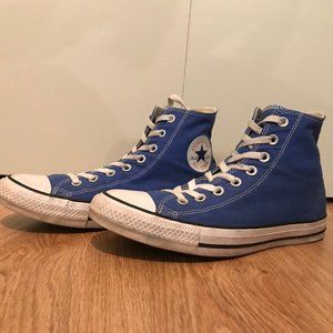 Blue converse